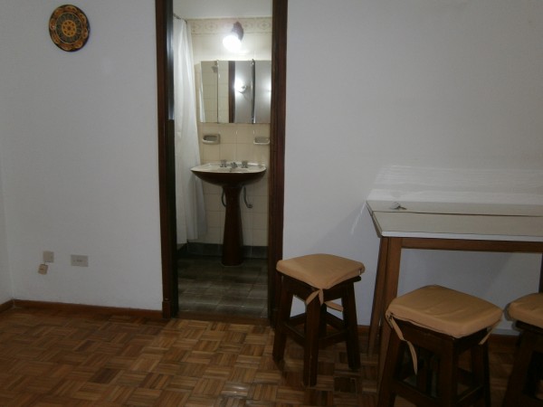 Excelente monoambiente en lo mejor de  La Perla 