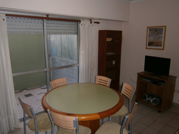Excelente departamento 2 ambientes en PB La Perla