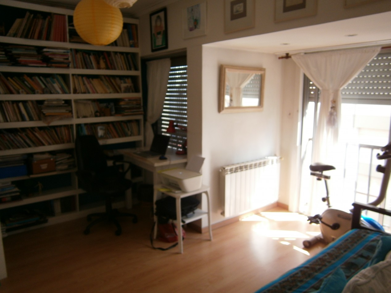 Excelente 3 ambientes externo c/cochera