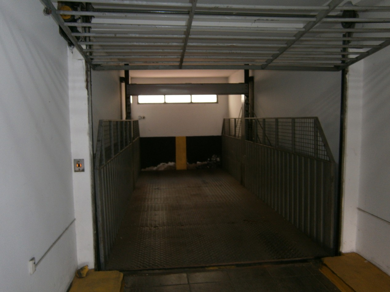 Excelente 3 ambientes externo c/cochera