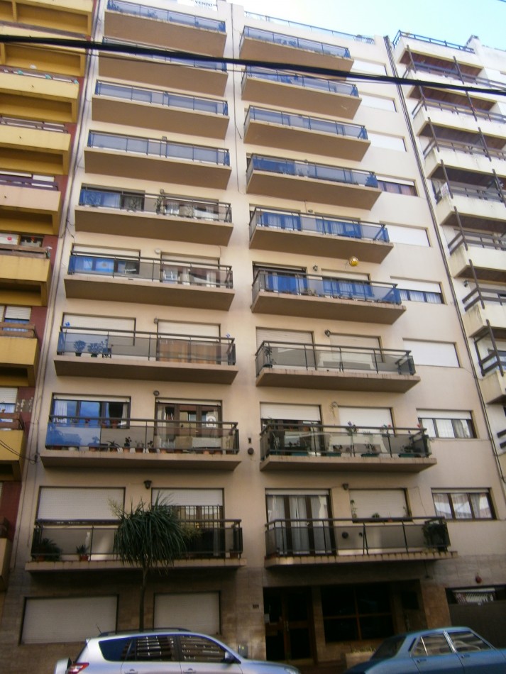 Monoambiente contrafrente La Perla