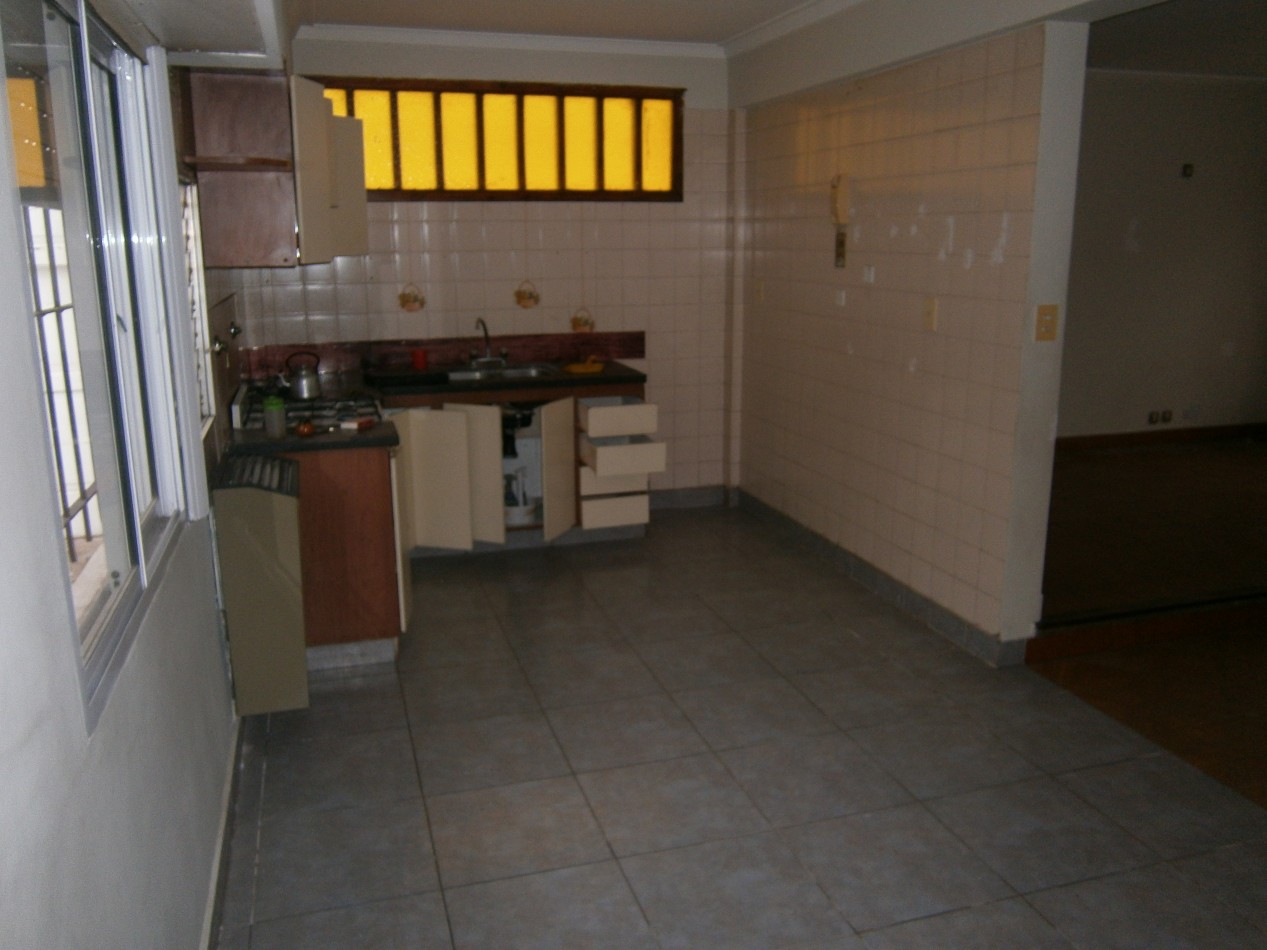 Chalet de 2 plantas en PH