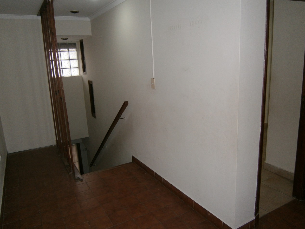 Chalet de 2 plantas en PH