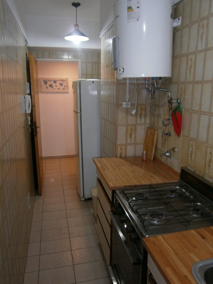 Alquiler 24 meses 2 ambientes externo La Perla