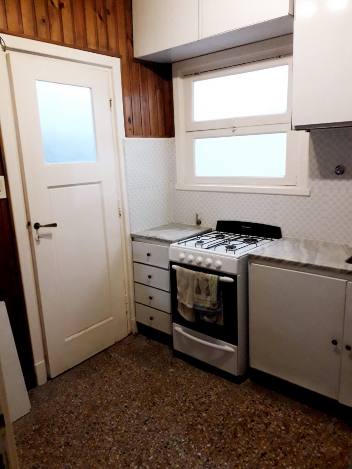 Local con Vivienda